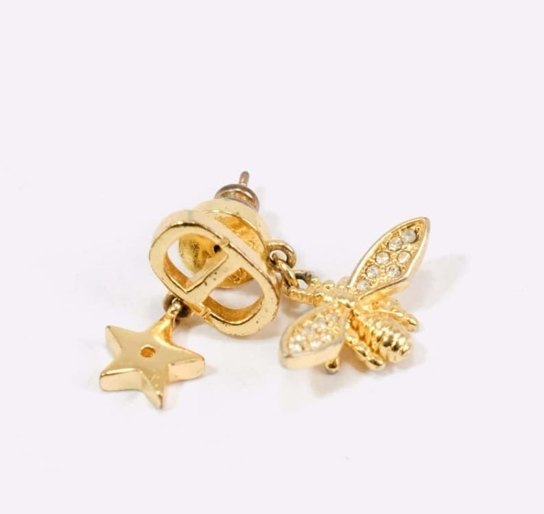 Dior  
Bee Earring 💛