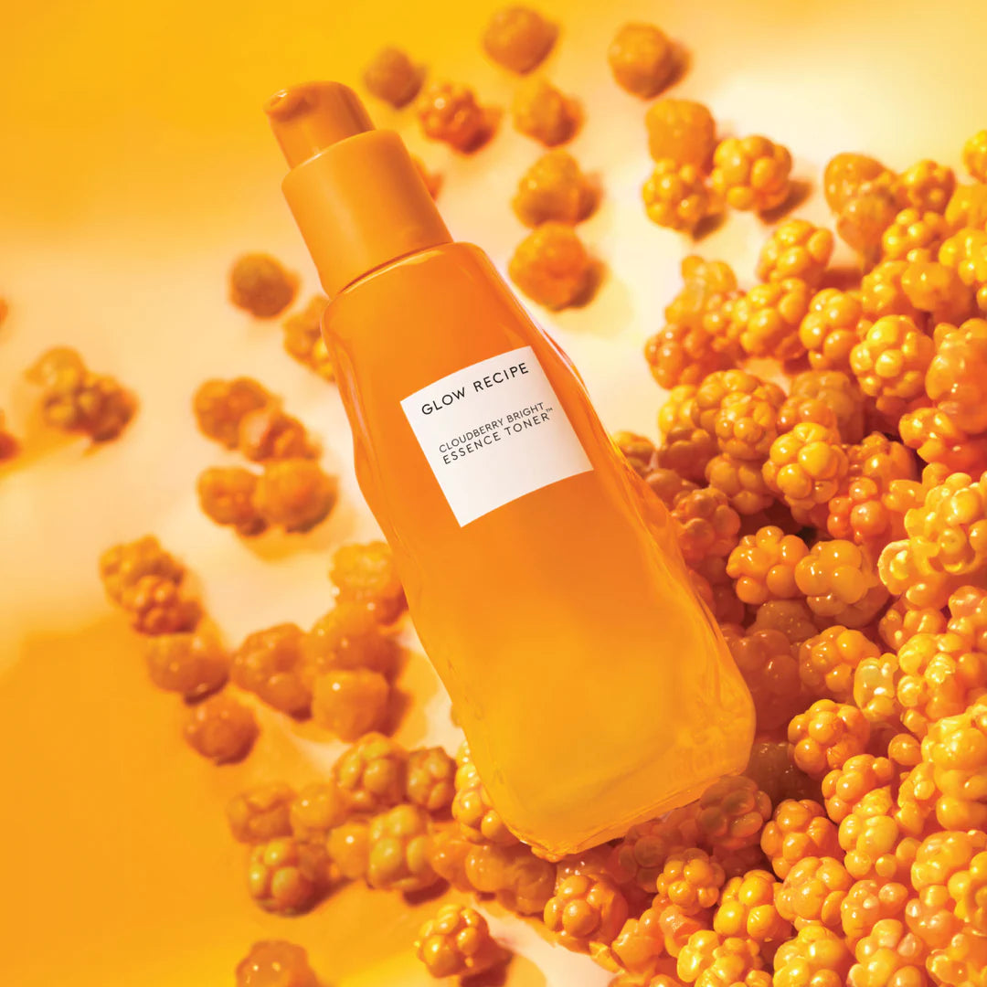 Glow Recipe
Cloudberry Bright Essence Toner 🧡