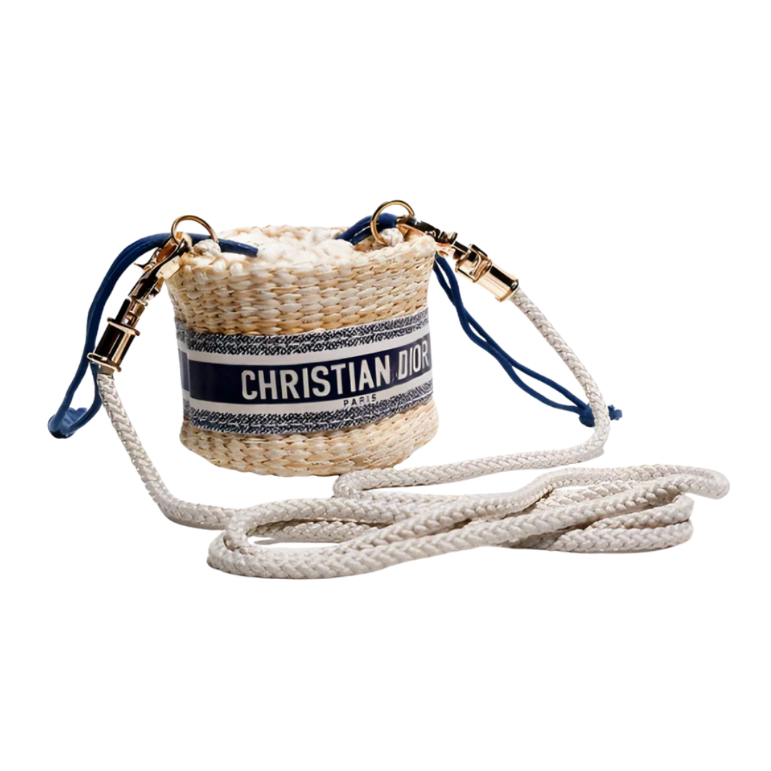 Christian Dior 
Trousse Pouch 🤍