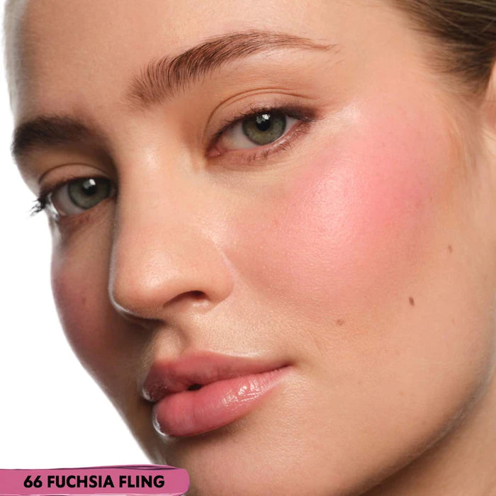 Yves Saint Laurent  
Make Me Blush 12H Blurring Liquid Blush 💕✔️
