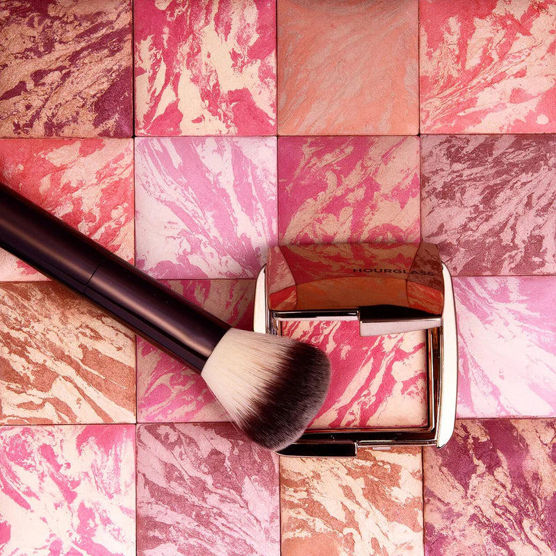 HOURGLASS        
Ambient Blush Mini Eyeshadow Palette 🤎