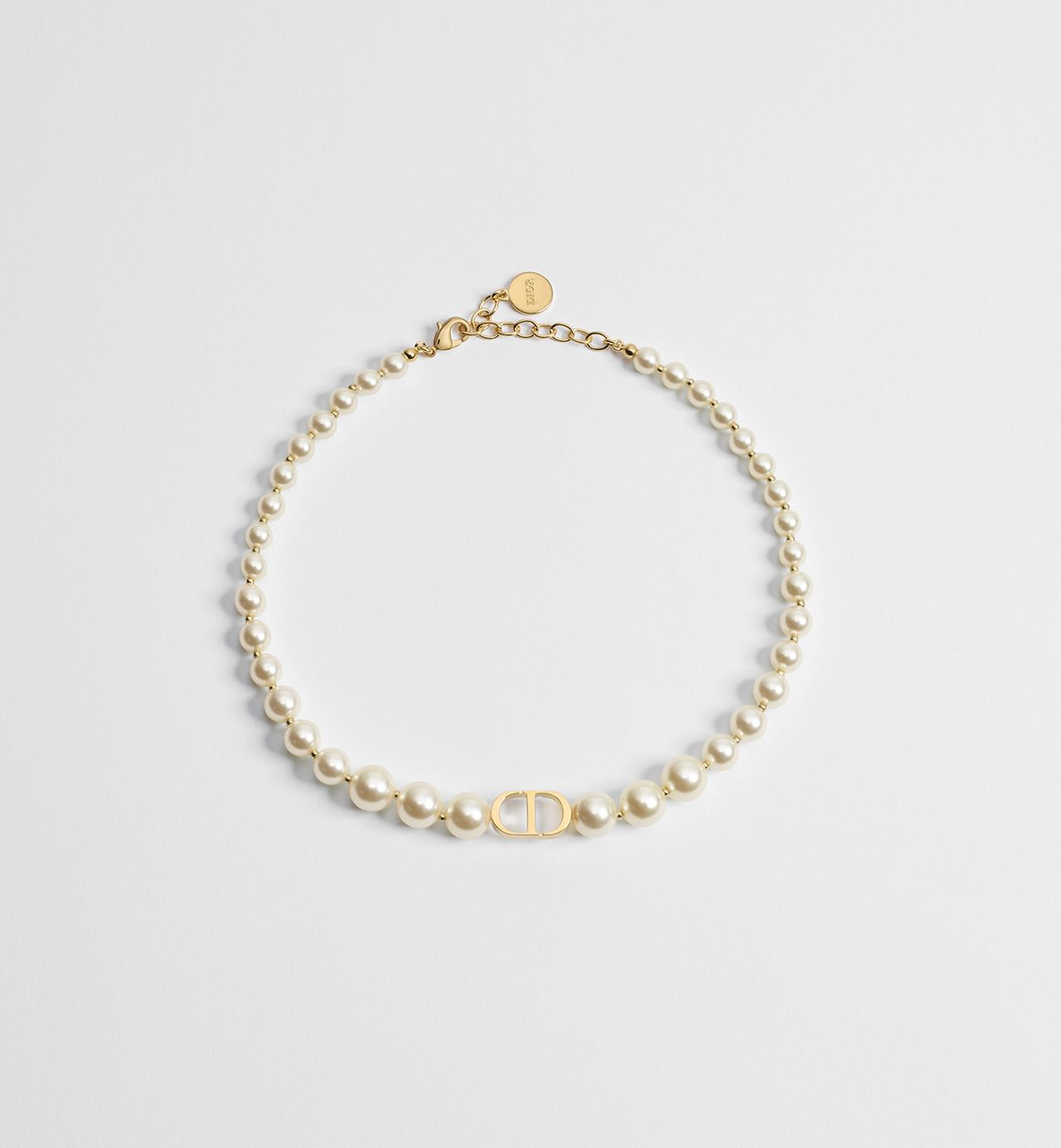 Dior  
Pearl Montaigne Short Necklace 🤍