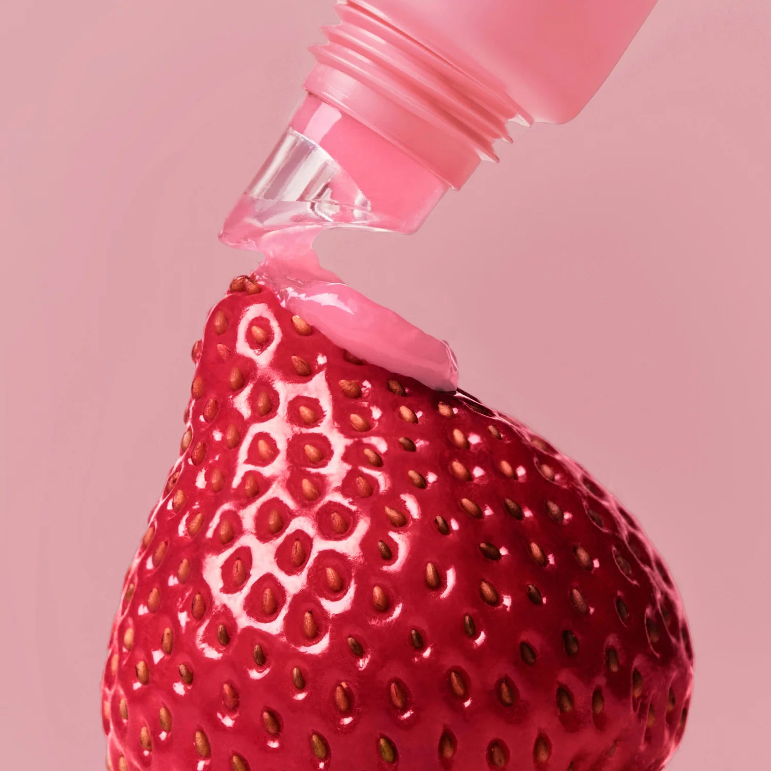 Summer Fridays    
Lip Butter Balm Strawberry Soft Serve 🩷