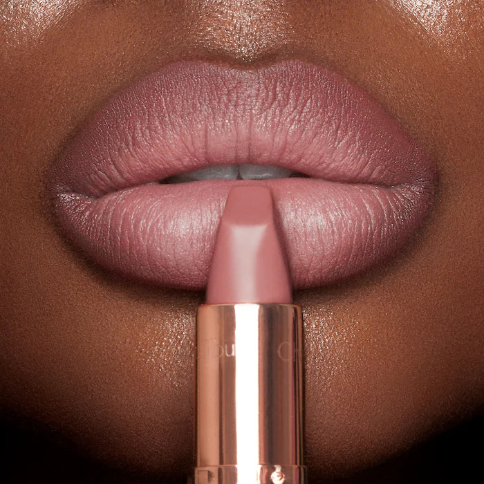 Charlotte Tilbury 
Mini Pillow Talk Lipstick & Liner Set Pillow talk 🩷