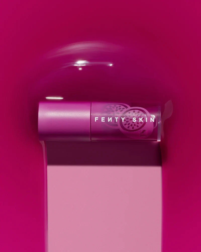 FENTY TREATZ  
HYDRATING + STRENGTHENING LIP OIL - Passion Fruit 🩷