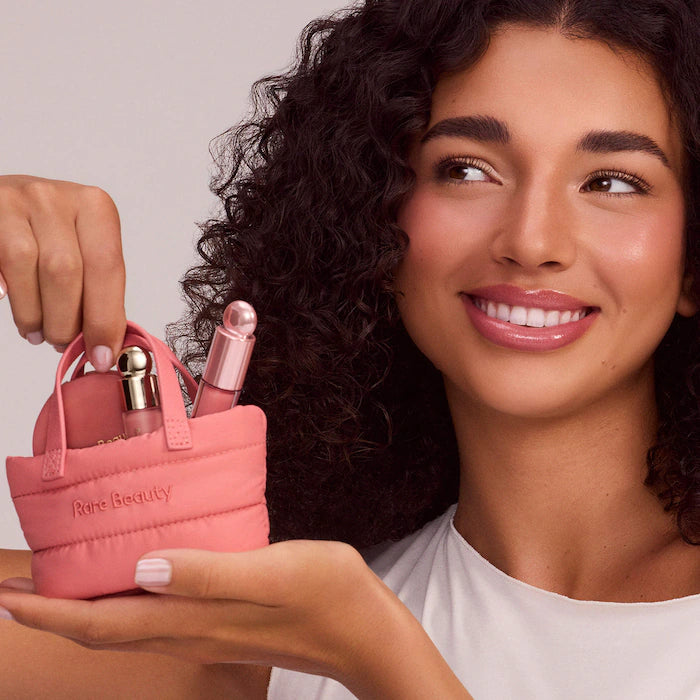 Rare Beauty   
Hope Faves 4-Piece Makeup Gift Set 🤎✔️