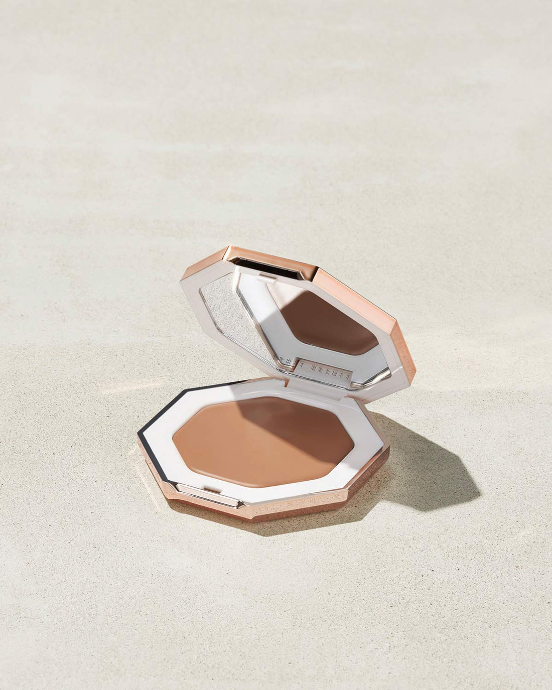 FENTY BEAUTY (Cream Bronzer)
