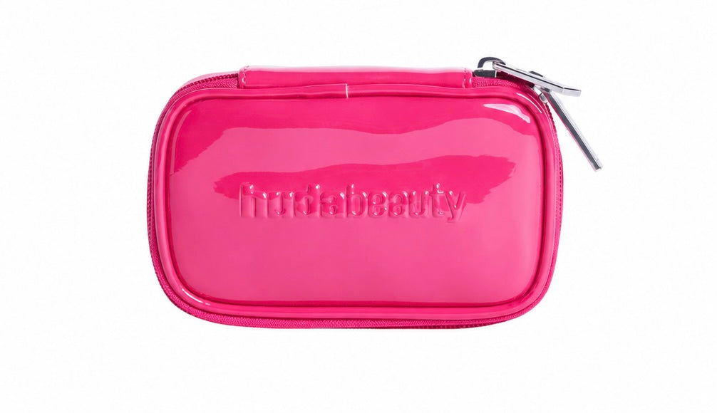 Huda Beauty
Pink Small Makeup Bag 💕