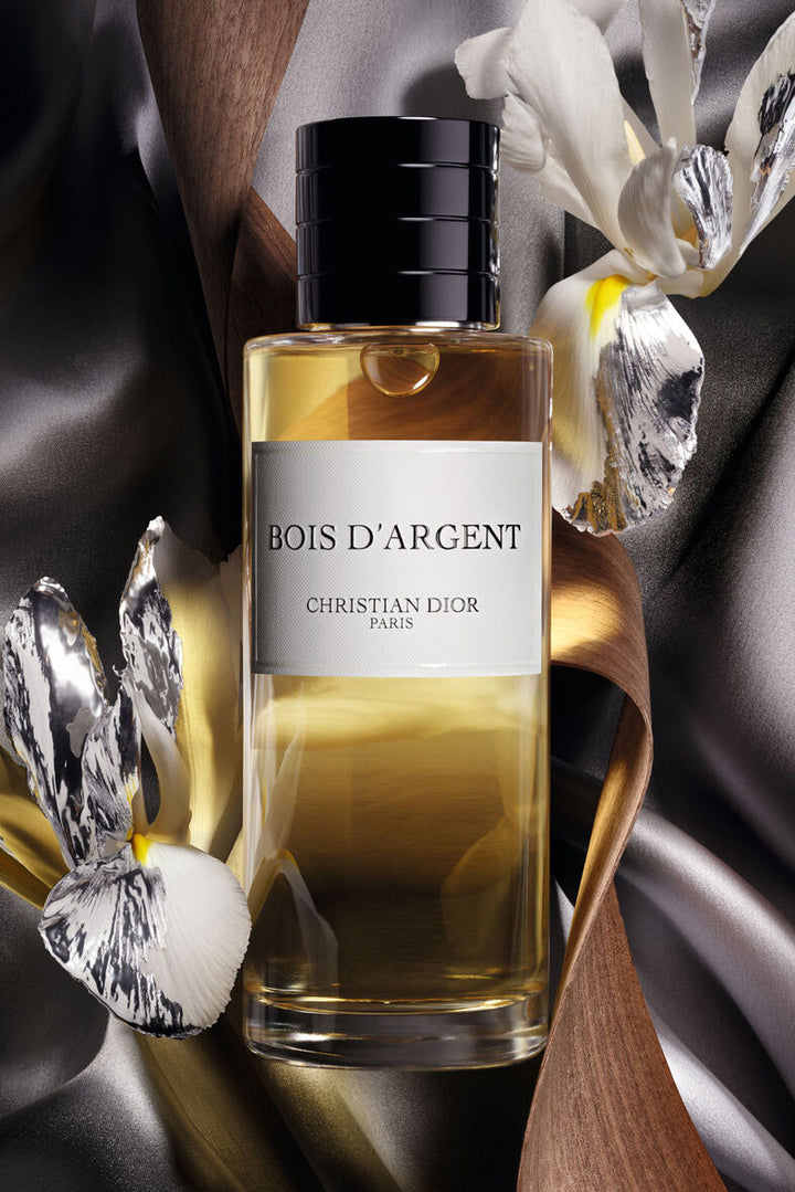 Christian Dior      
Bois d'Argent Eau De Parfum     
🩷🩷