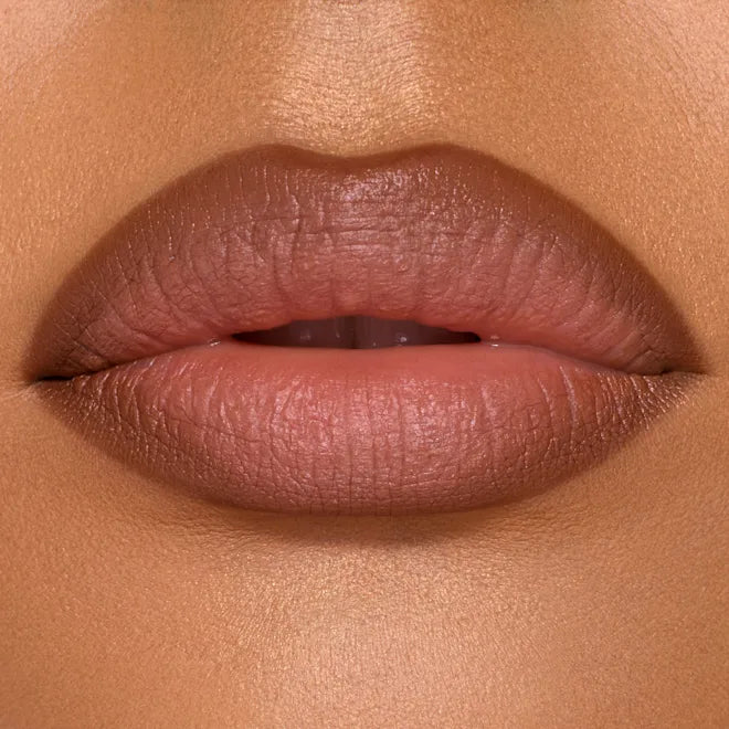 Charlotte Tilbury
LIP CHEAT CONTOUR DUO - Tan/Medium 🤎