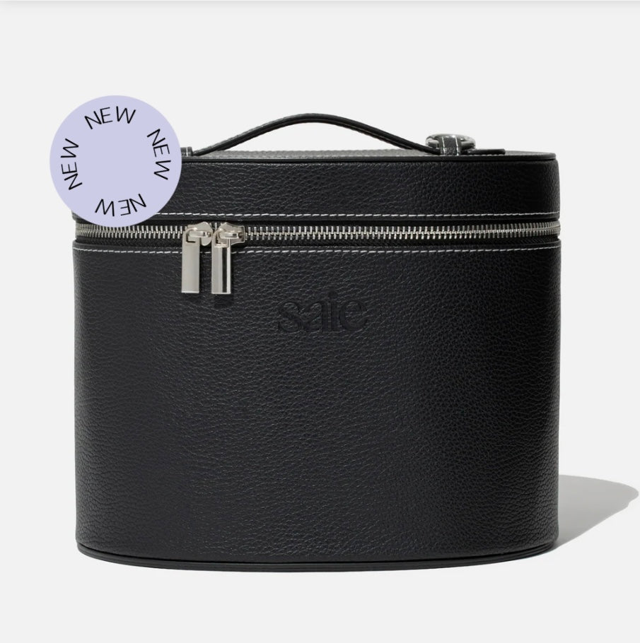 Saie
The Large Vanity Case  Large Train Case 🖤✔️
