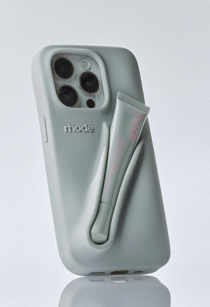 Rhode         
Grey Iphone Lip case 🩶