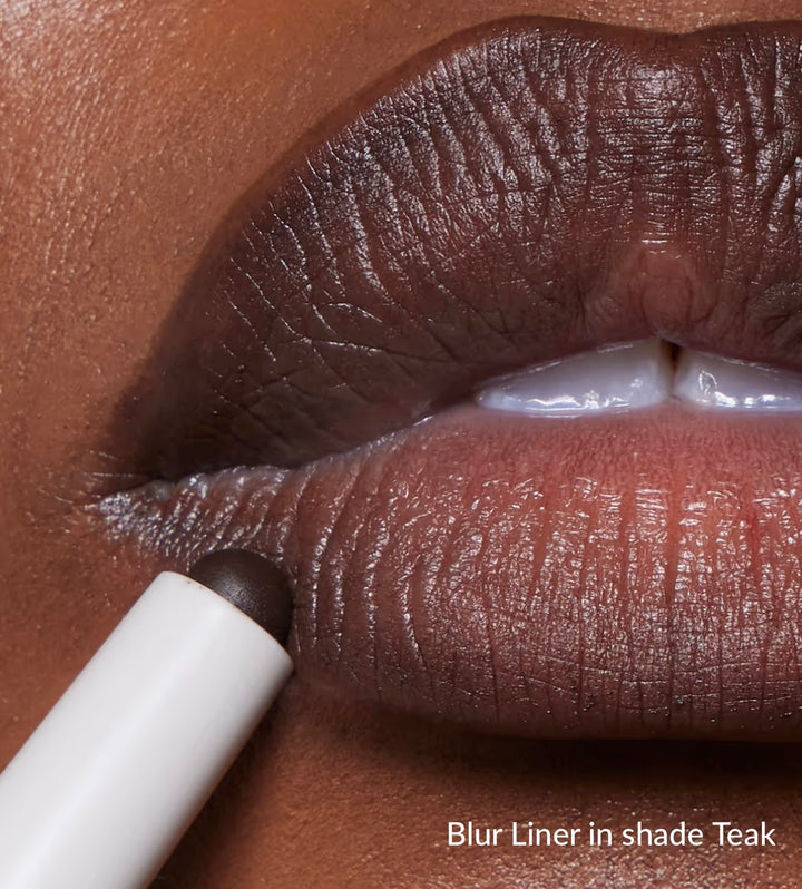 Refy   
Blur Liner - Teak 🩶