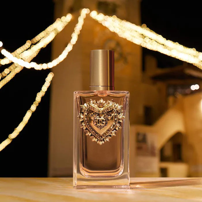 Dolce & Gabbana       
Devotion Eau de Parfum with Citrus & Vanill     
🤍🤍