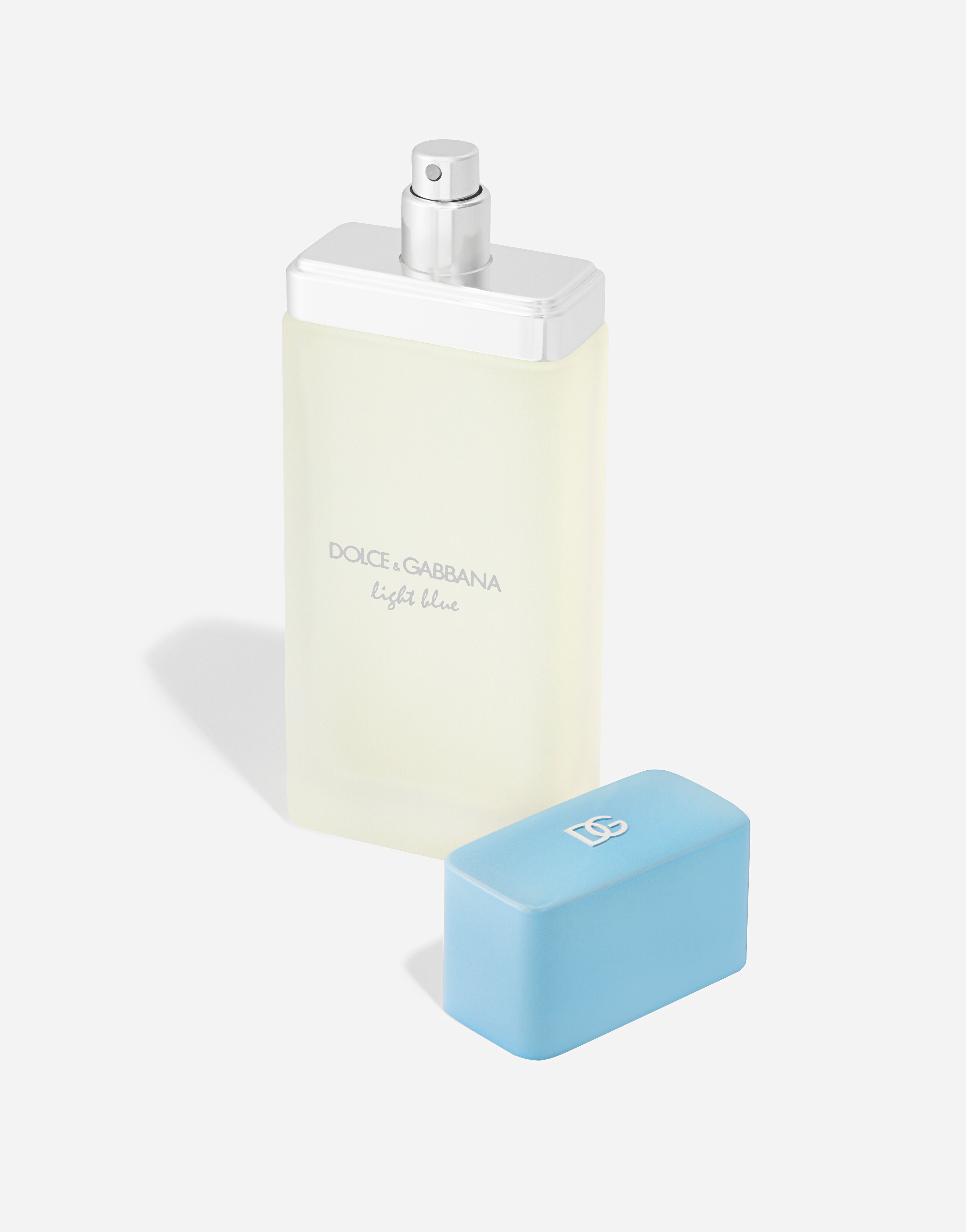 Dolce & Gabbana      
Light Blue Eau De Toilette     
🩵🩵