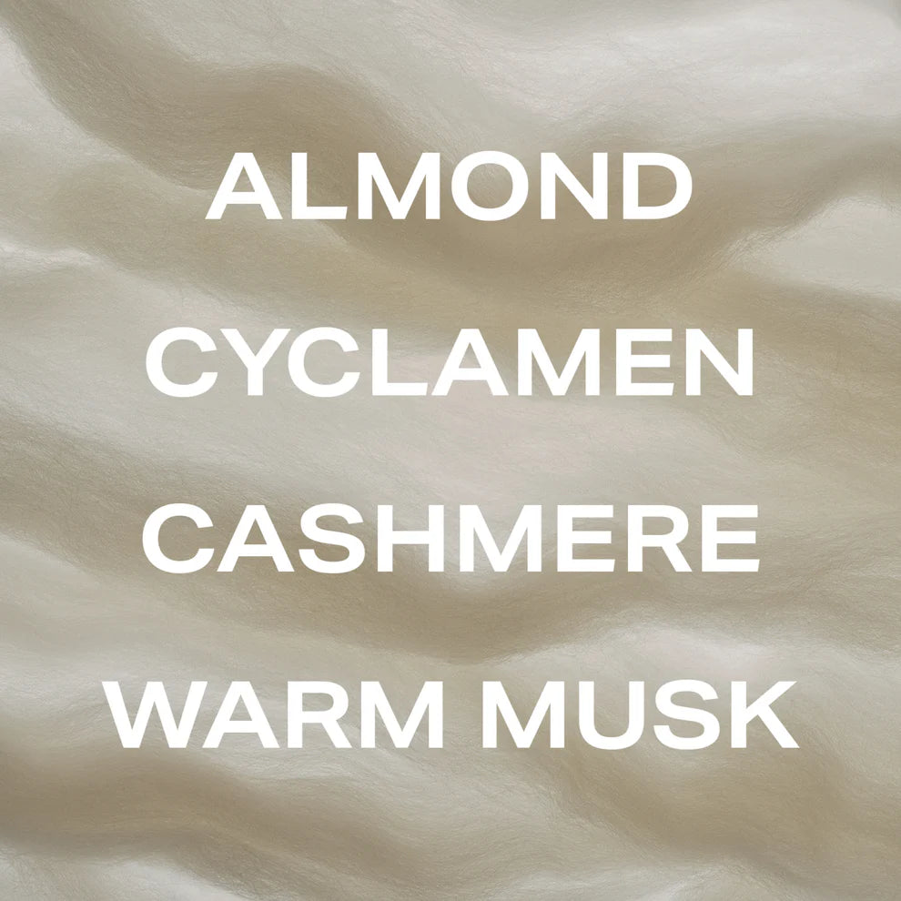 Phlur      
Cashmere Skin Body & Hair Fragrance Mist     
🤍🤍