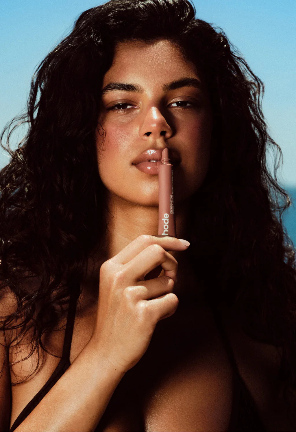 Rhode
peptide lip tint - macadamia butter 🤎