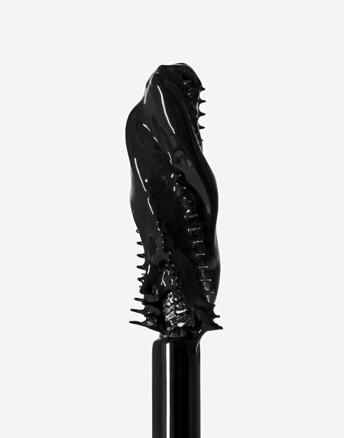 Dolce & Gabbana 
Everfull XL Mascara 🖤