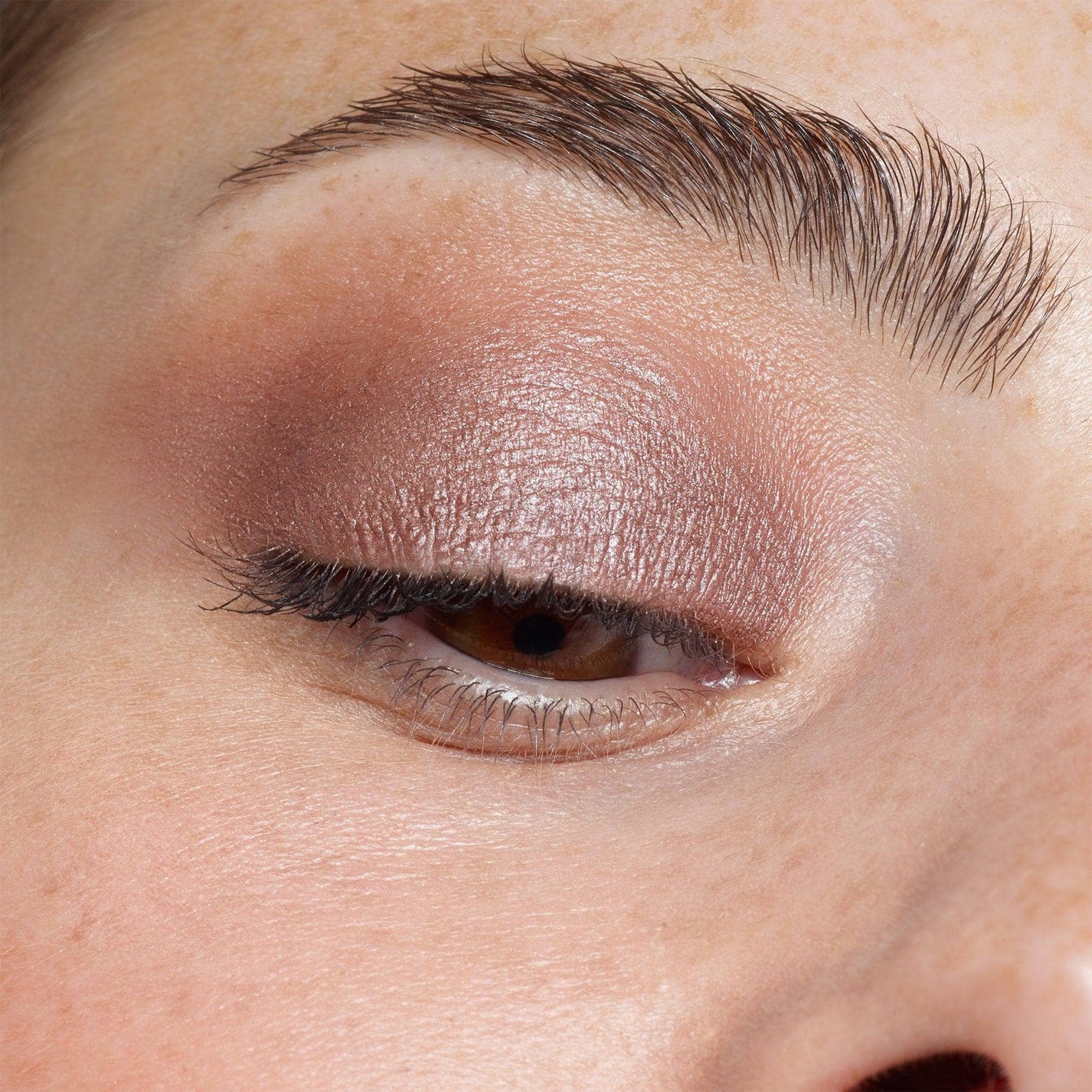 NUDESTIX    
Magnetic Eye Color - Spirit 🤎