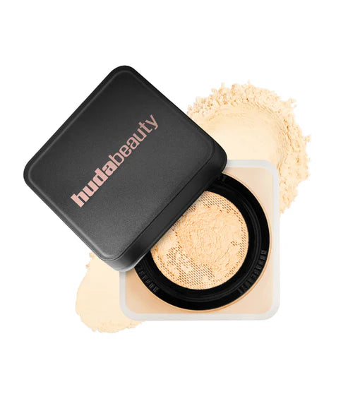 HUDA BEAUTY 
Easy Bake Loose Baking & Setting Powder 
Banana Bread ♥️