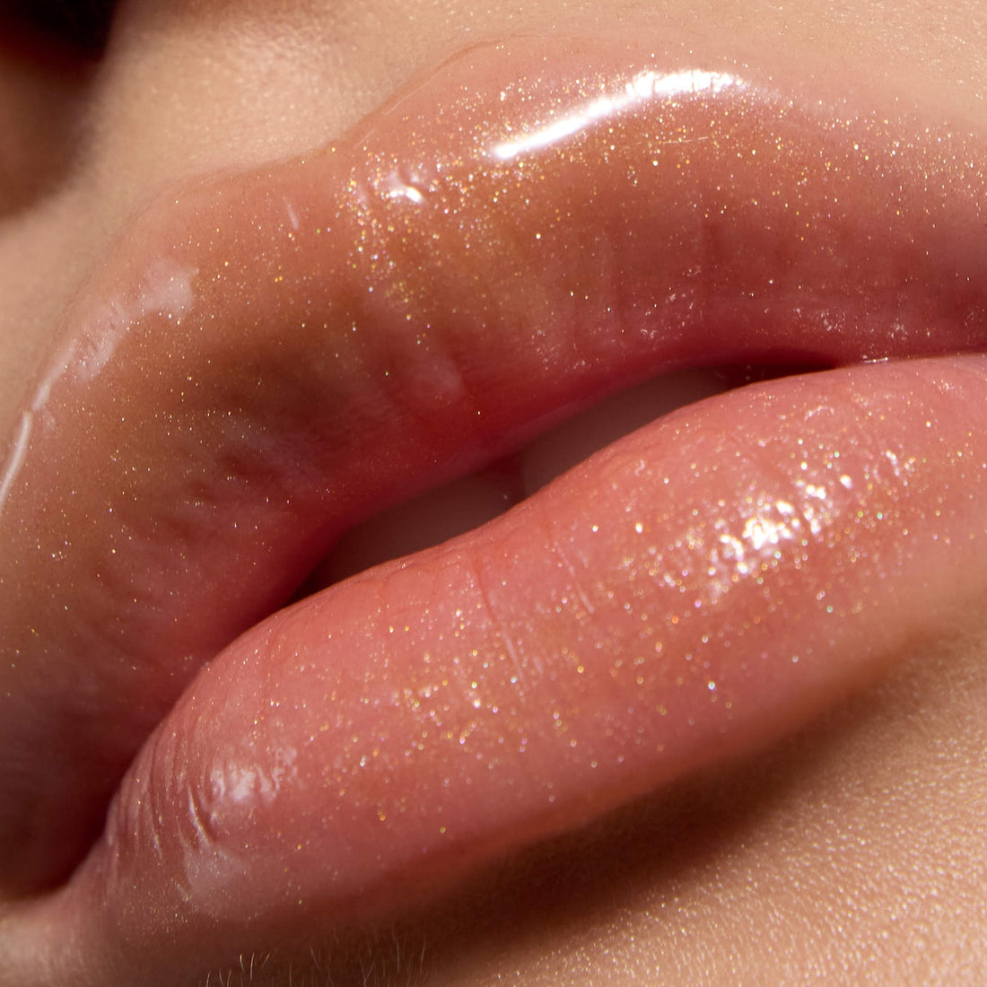 REFY  Topaz Collection: Shimmer Lip Gloss J