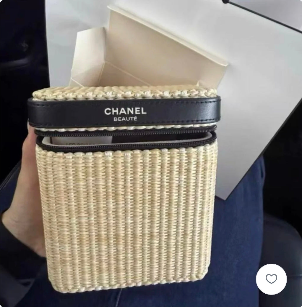 Chanel  
Les Beiges Summer Essential Makeup Bag 🤎