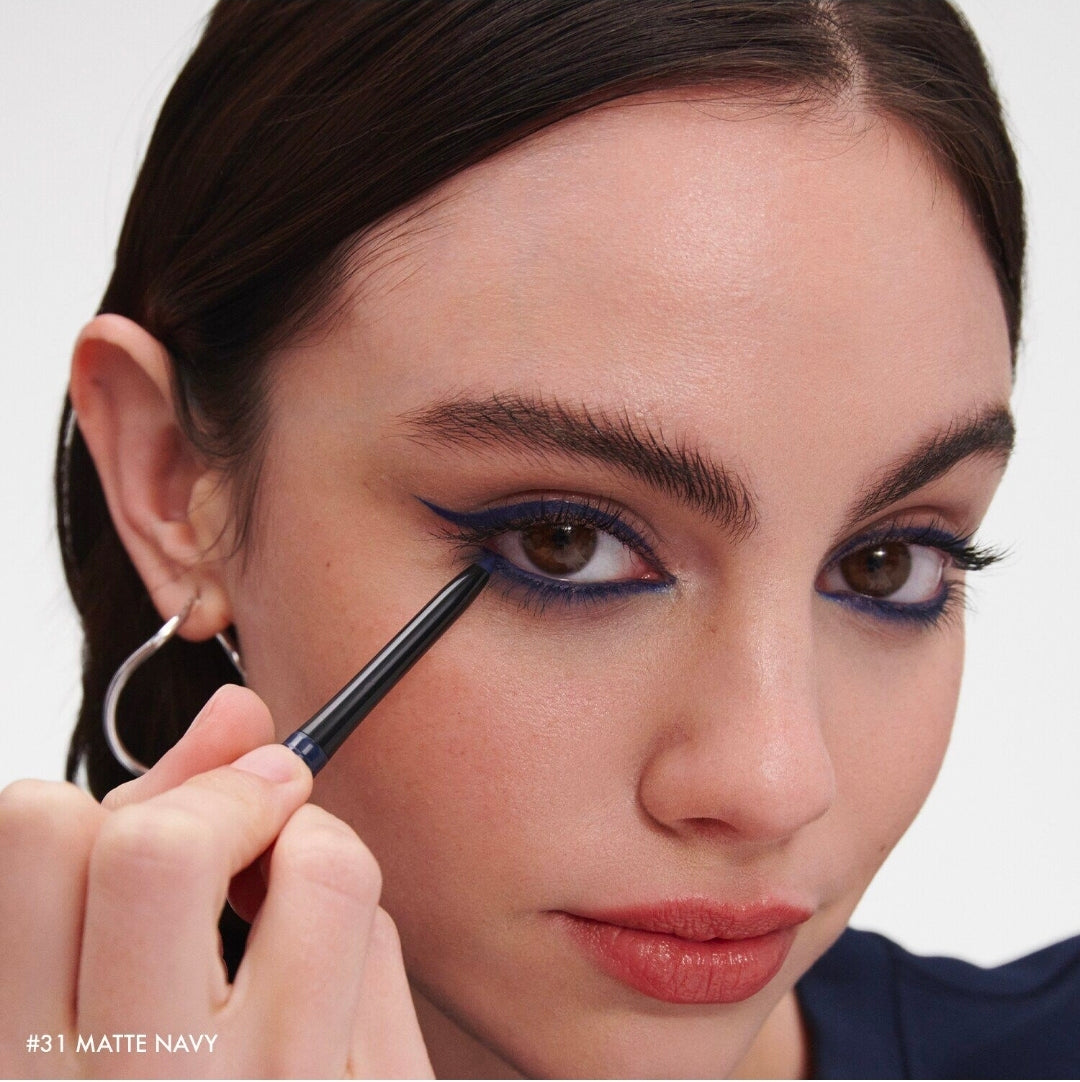 Sephora Collection 
12HR Colorful Waterproof Retractable Eyeliner 💜