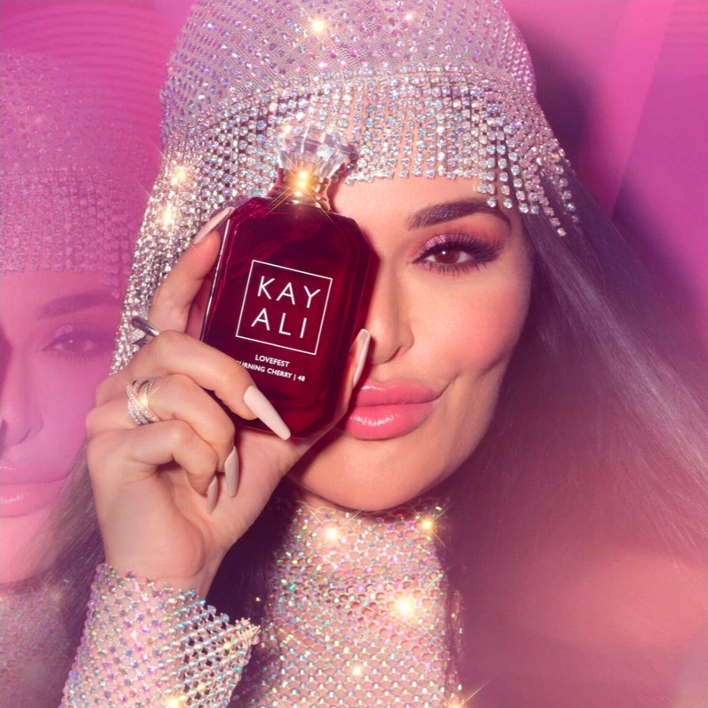 Kayali
Lovefest Burning Cherry | 48 Eau de Parfum ♥️