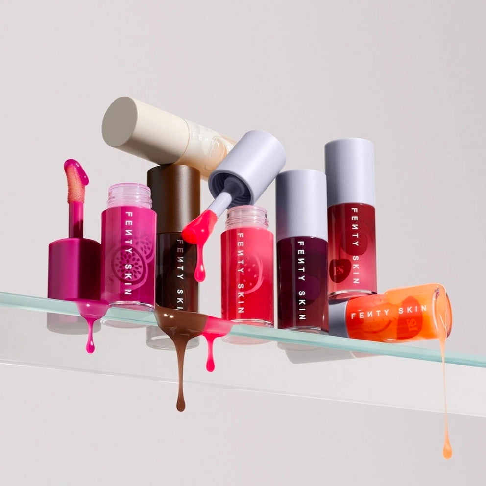Fenty Skin
Fenty Treatz Hydrating + Strengthening Lip Oil ♥️