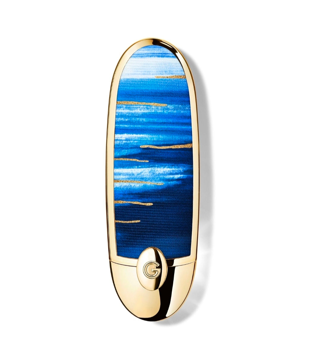 Guerlain  
ROUGE G THE CUSTOMISABLE ULTRA-CARE LIPSTICK CASE 💙