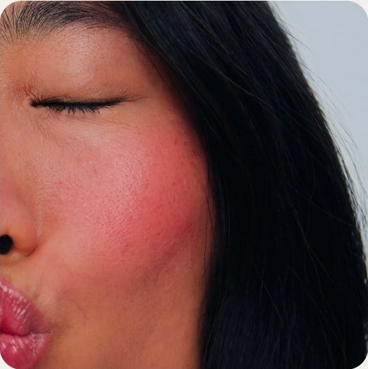 Rhode pocket blush Spicy Marg - 
bright coral
The natural flush ♥️