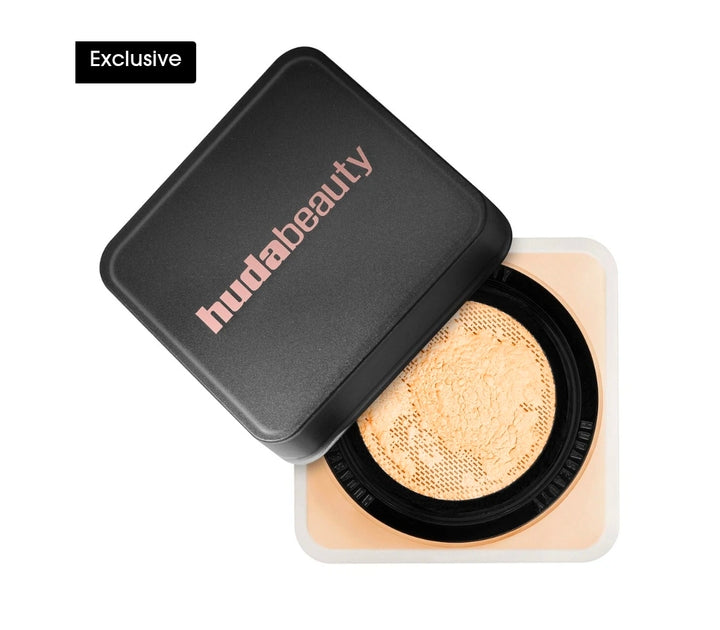 HUDA BEAUTY 
Easy Bake Loose Baking & Setting Powder 
Banana Bread ♥️