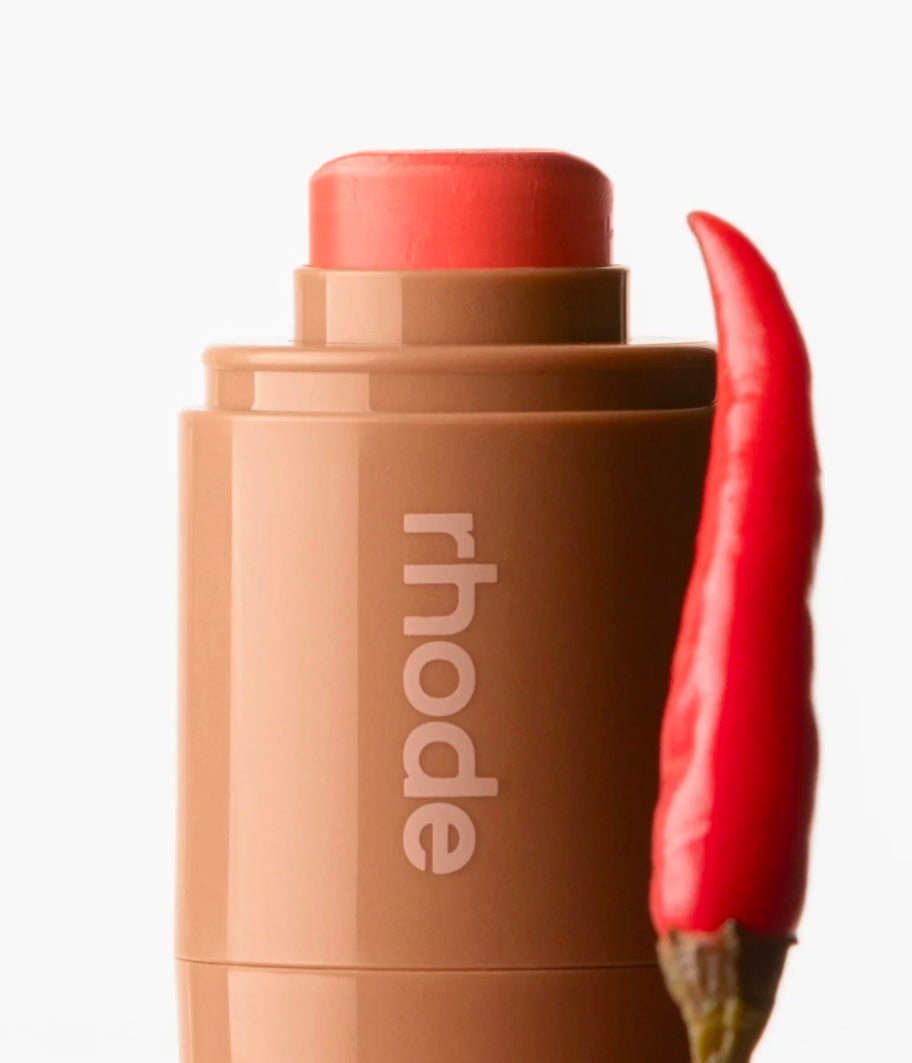 Rhode pocket blush Spicy Marg - 
bright coral
The natural flush ♥️