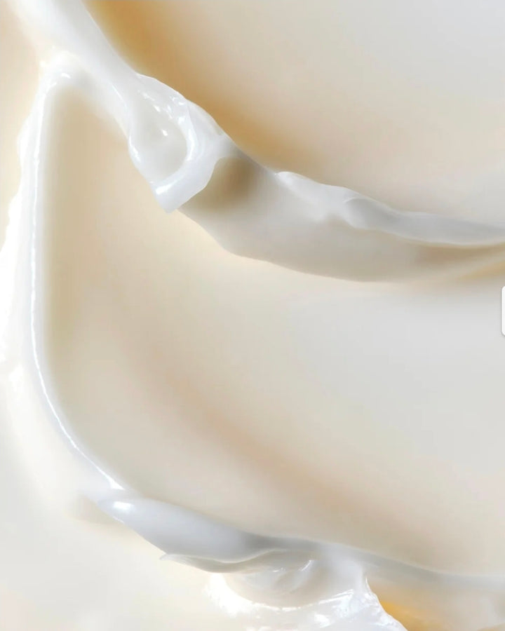 Rhode Caffeine Reset
Sculpting cream mask ♥️