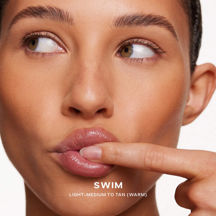 Saie        
Dew Bronze Soft-Focus Sculpting Liquid Bronzer - Salt 🤎