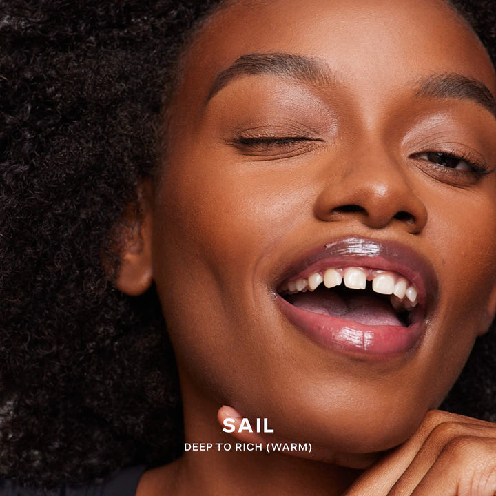 Saie     
Dew Bronze Soft-Focus Sculpting Liquid Bronzer - Sail 🤎